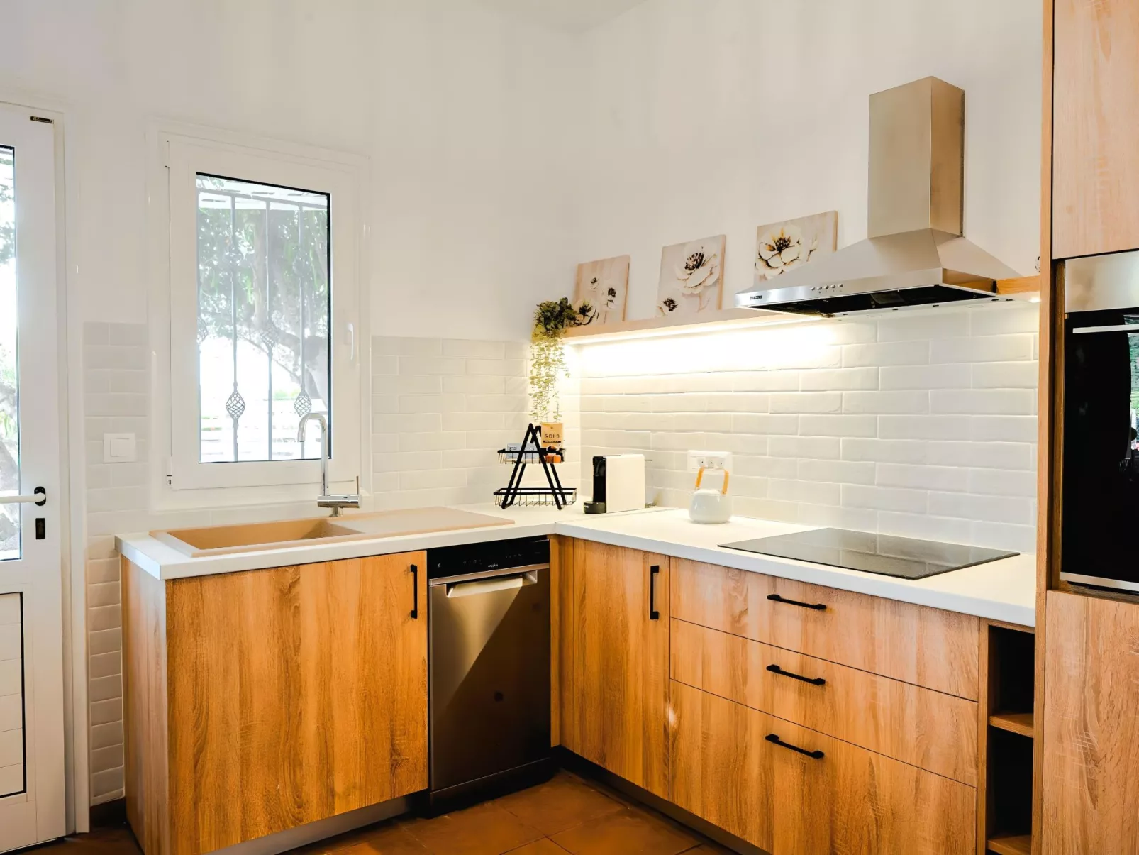 "Cretan Lodge" mit Blick auf das Wasser-Binnen