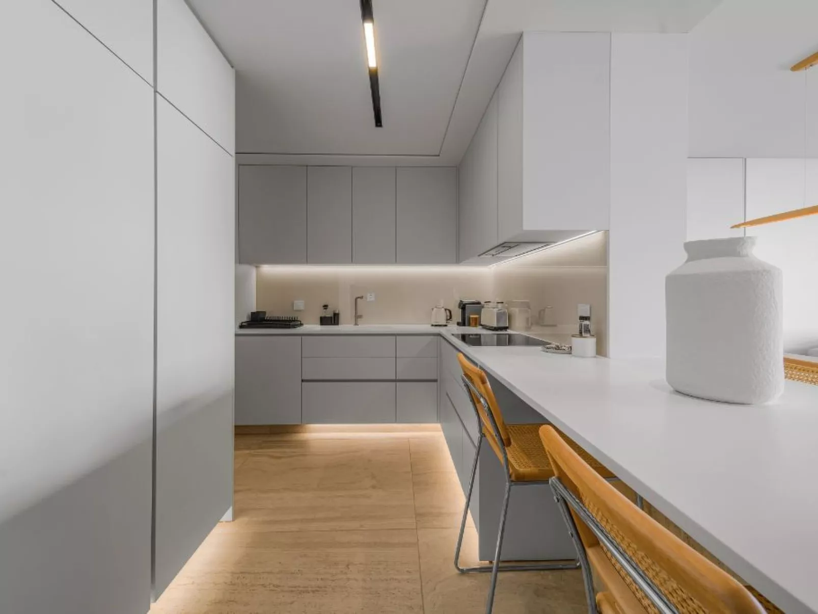 "Savoy Luxury Apart."-Image-tags.info