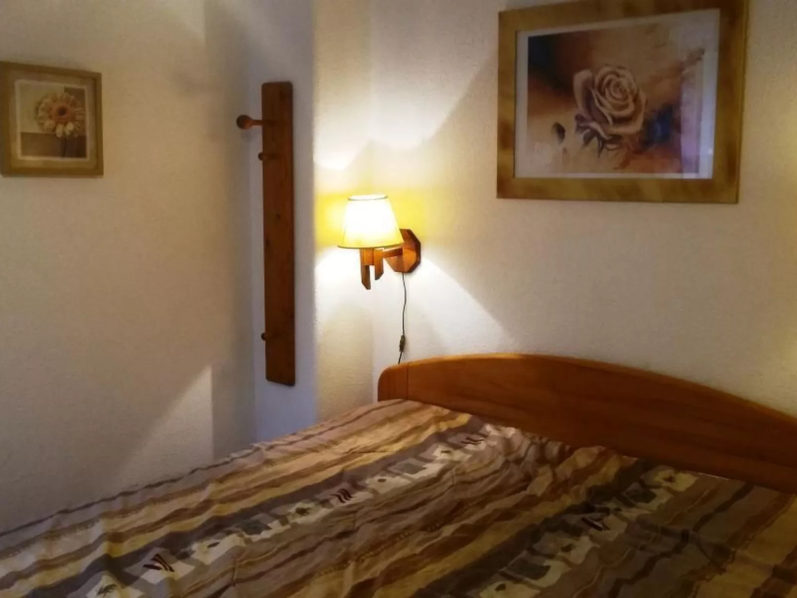 Haus in Budapest-Image-tags.info