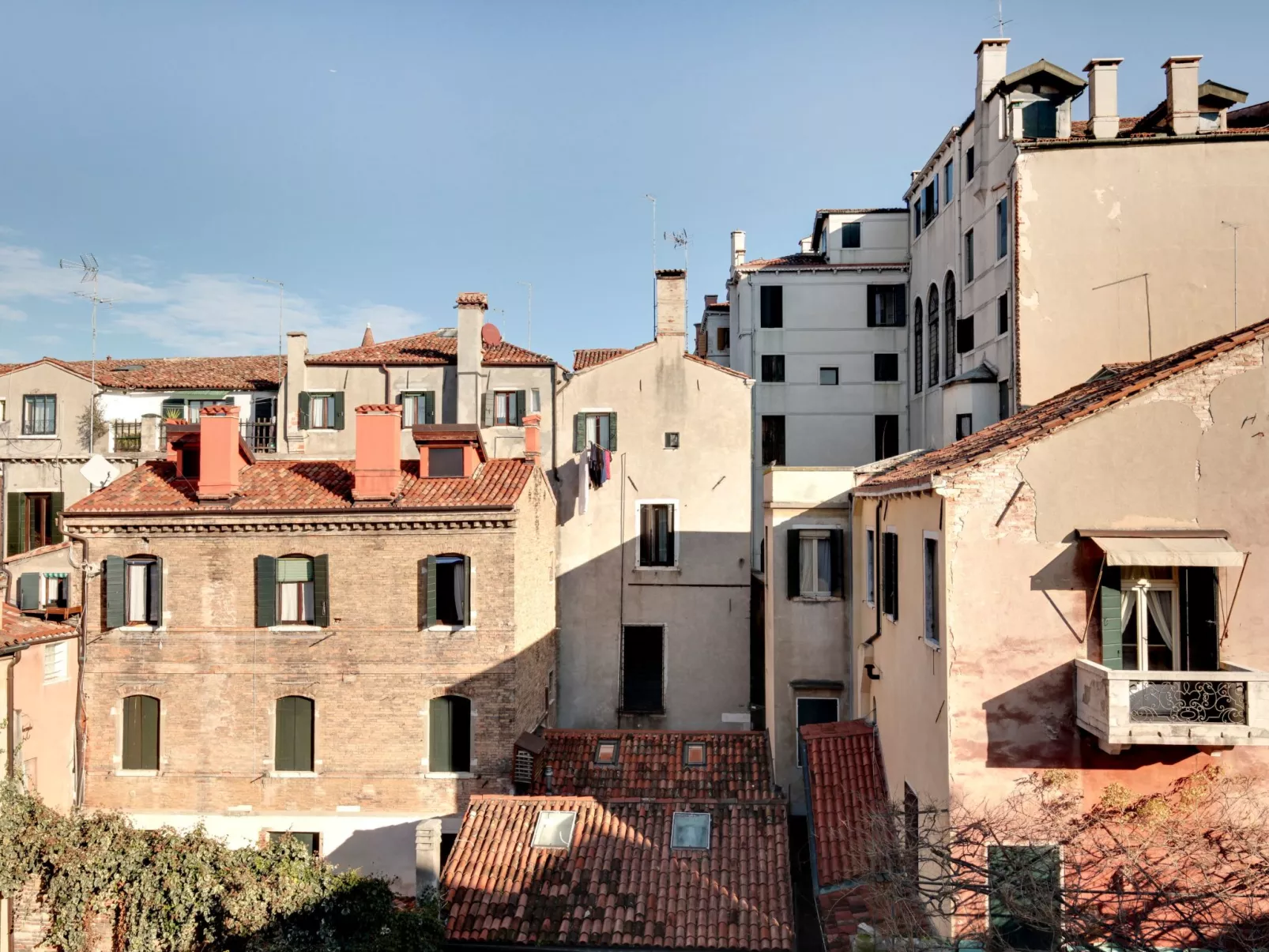 The Countess apartment-Buiten