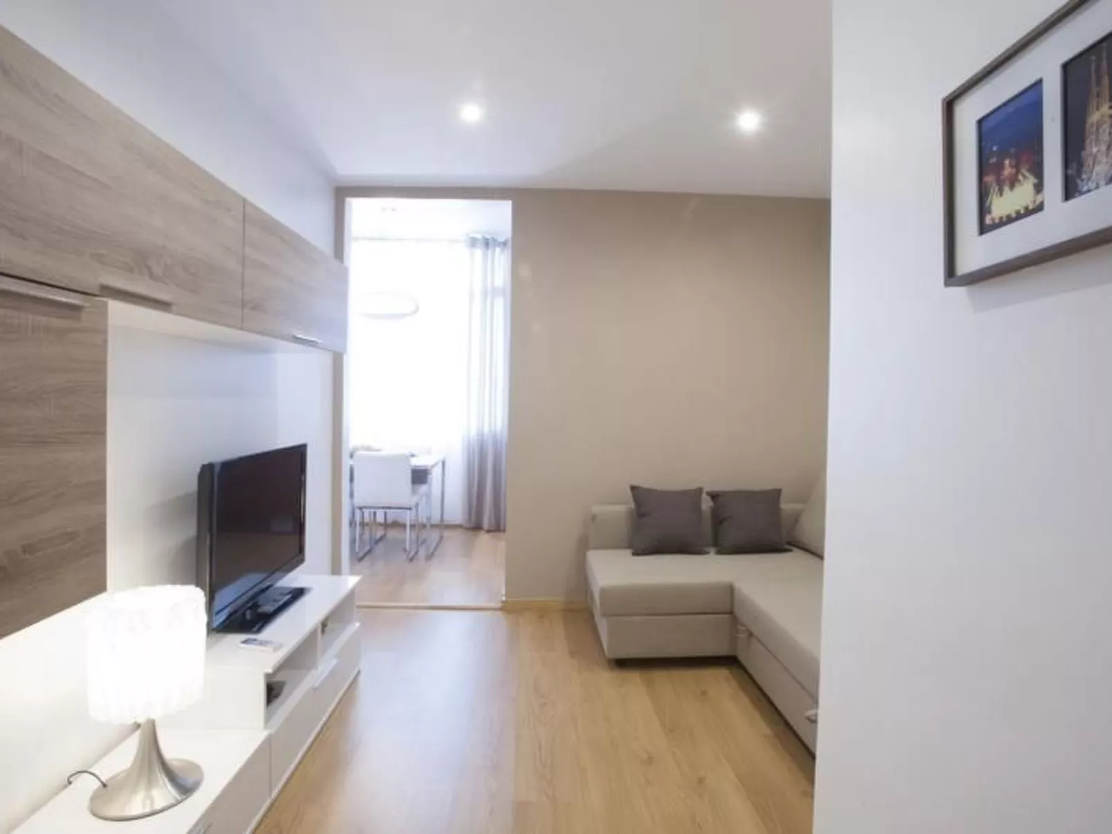 Wohnung "Sagrada Familia" mit Parkplatz-Image-tags.info