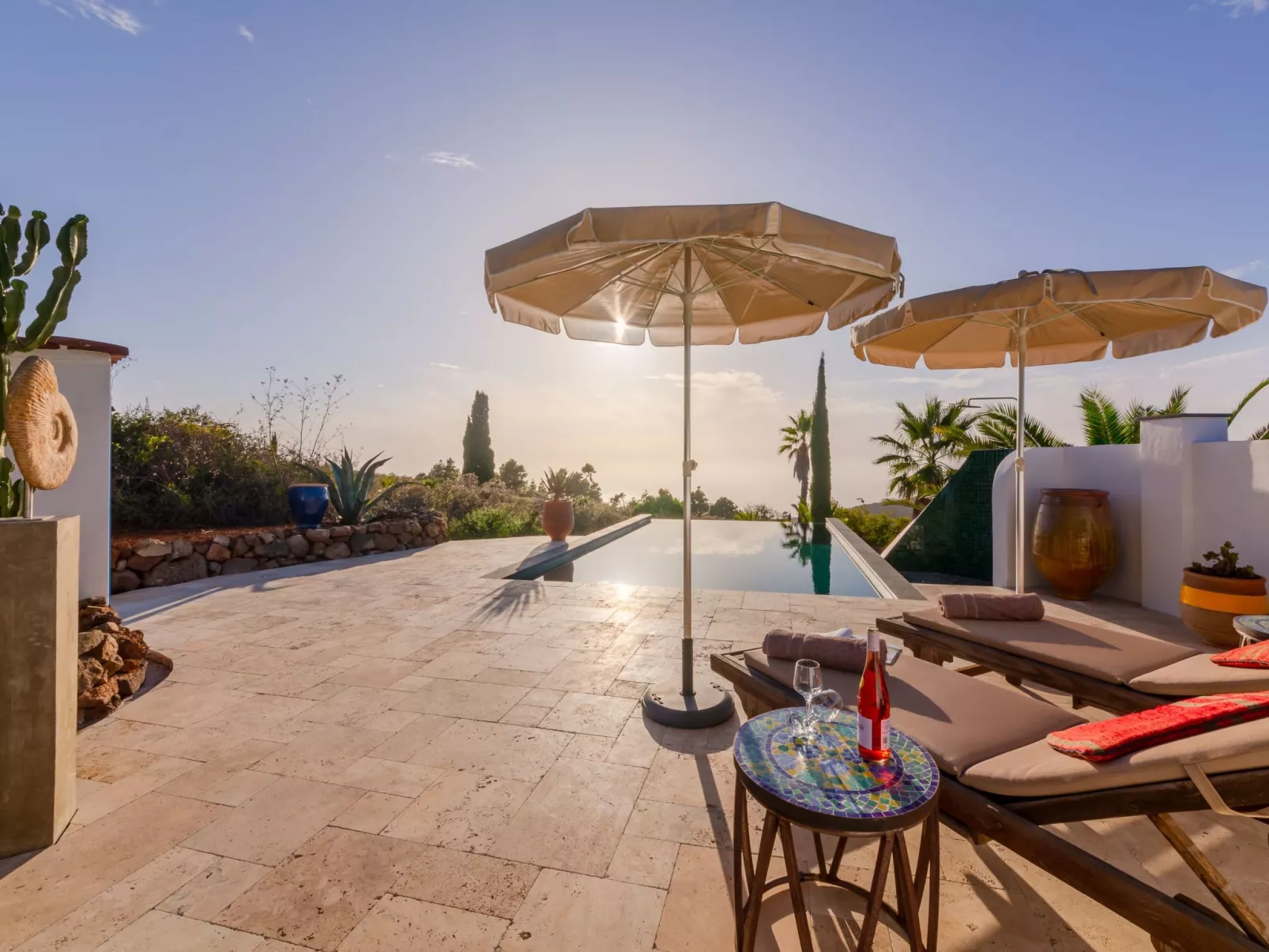 Villa Miramar-Buiten