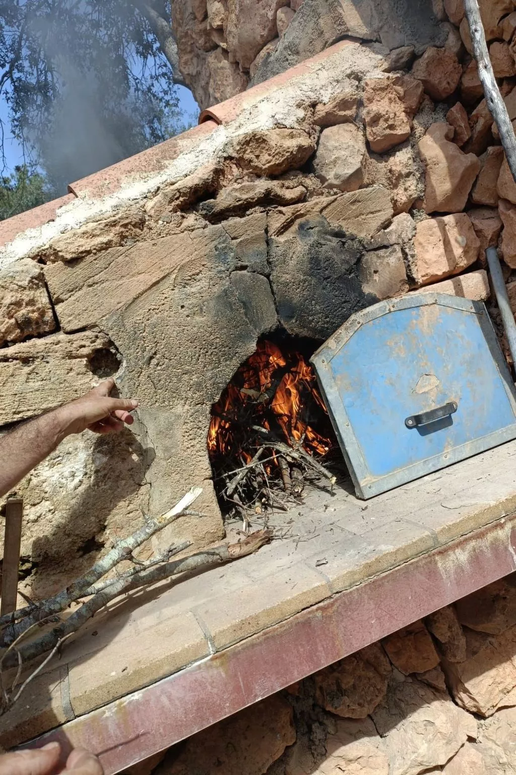 Mit eigenem Garten und Schwimmbad.-Image-tags.info