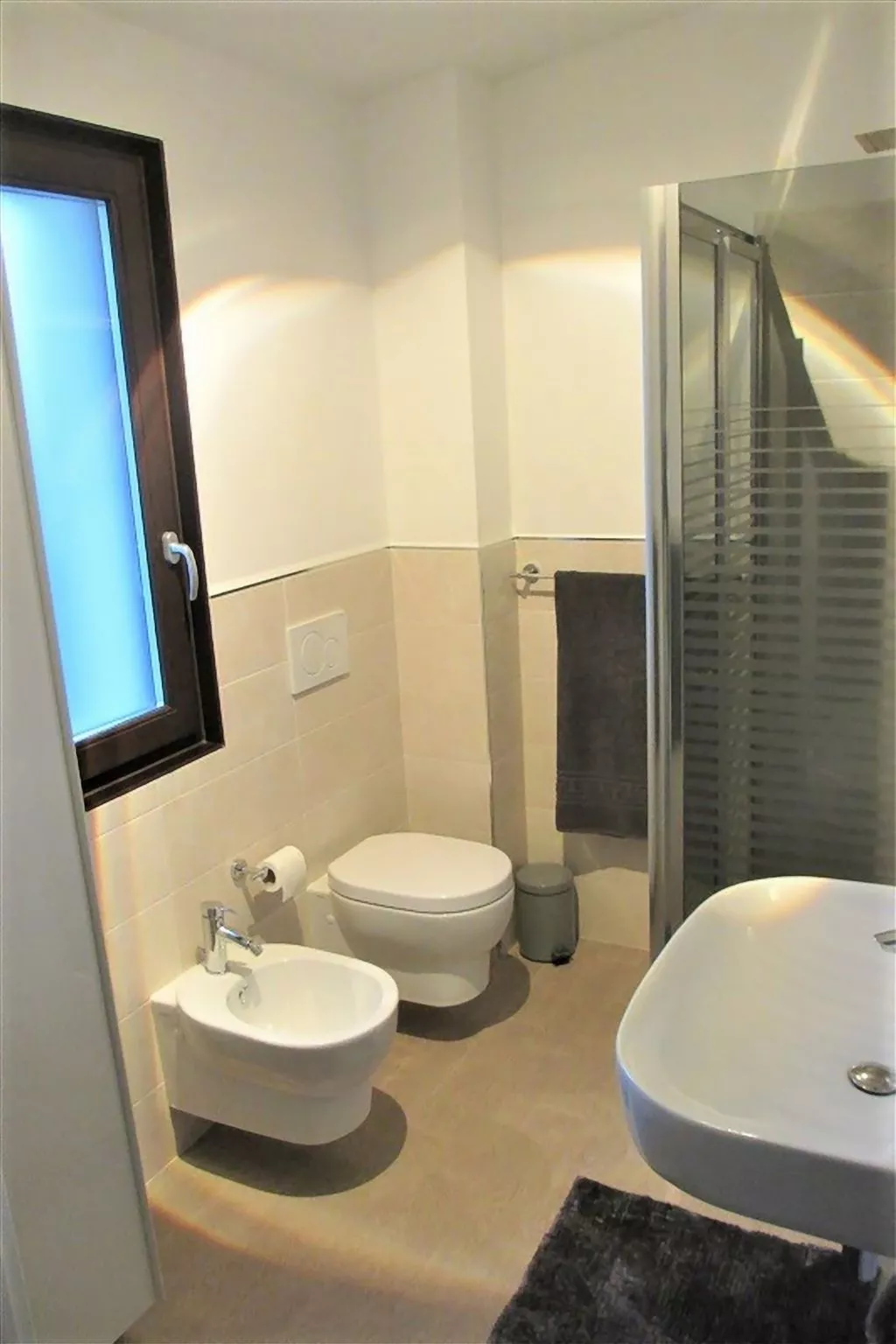 Wunderschöne Familienwohnung für bis zu 3 Personen-Binnen