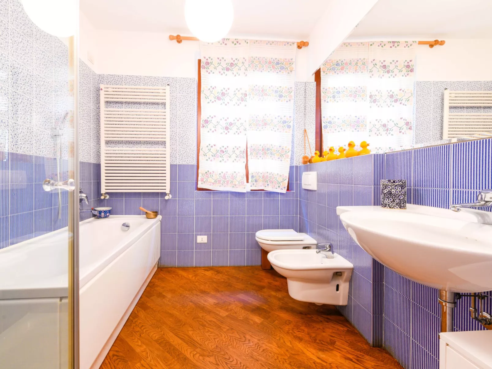 'Silvia2' mit privatem Balkon-Binnen