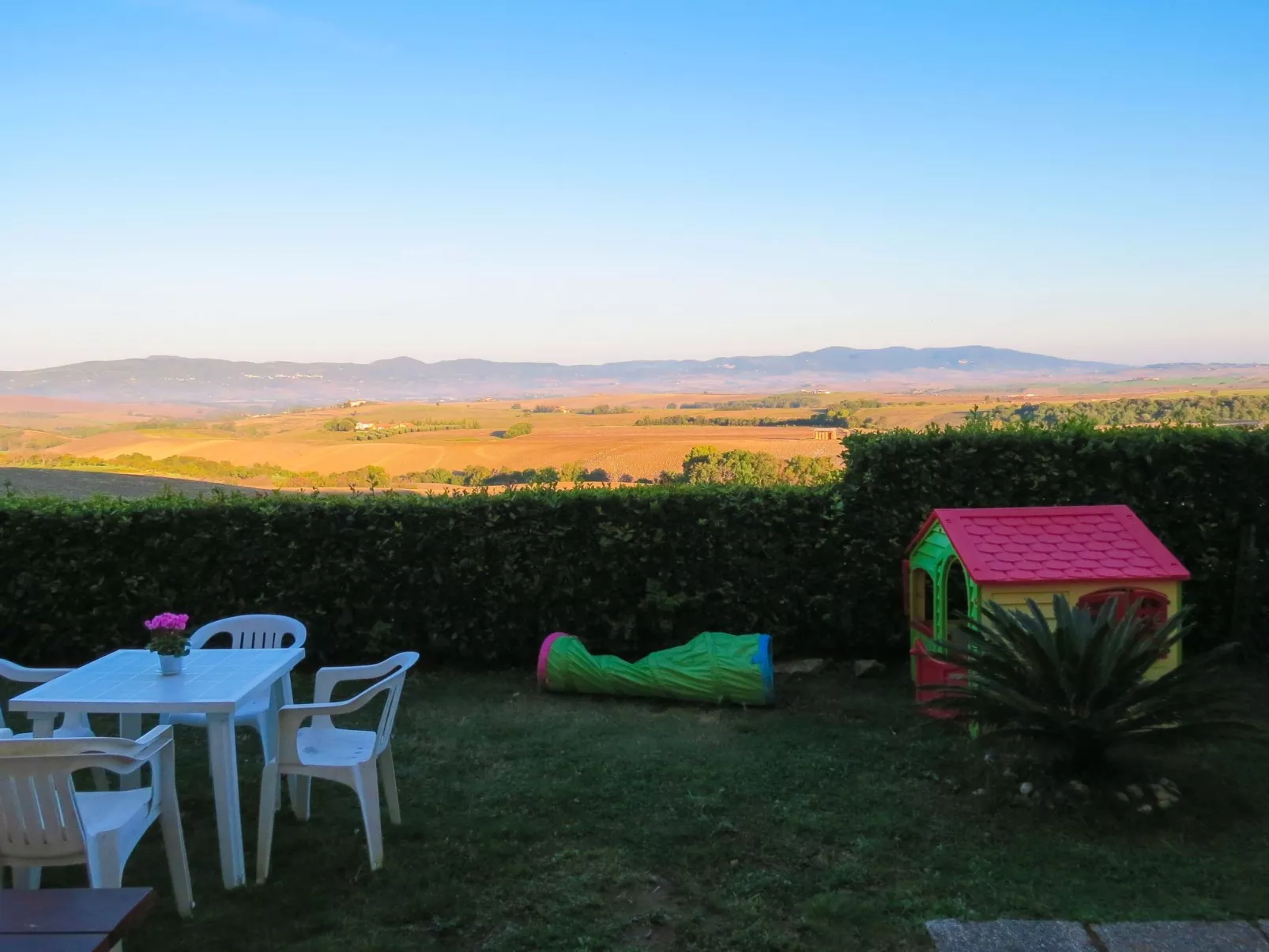 Pieve pomaia Trilo6 flach-Buiten