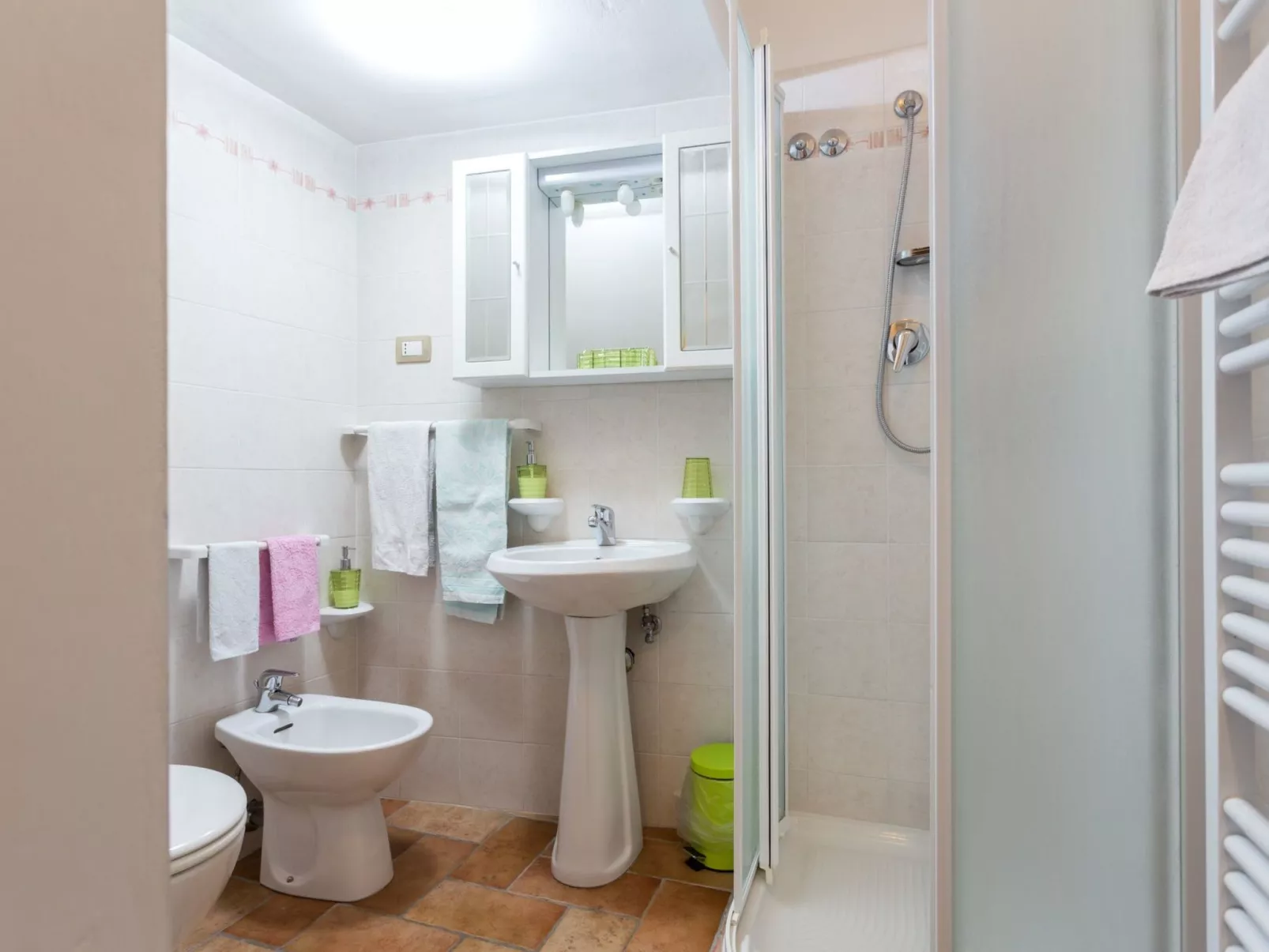 Wohnung A Casa delle Fate-Binnen