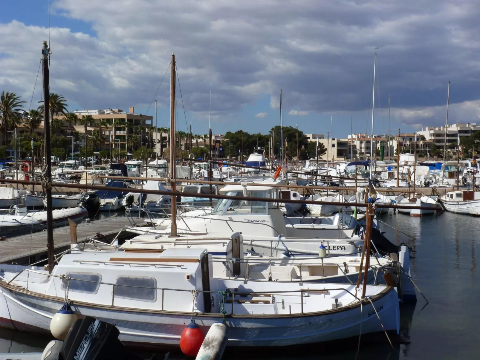 In Campos mit Privatem Pool-Buiten