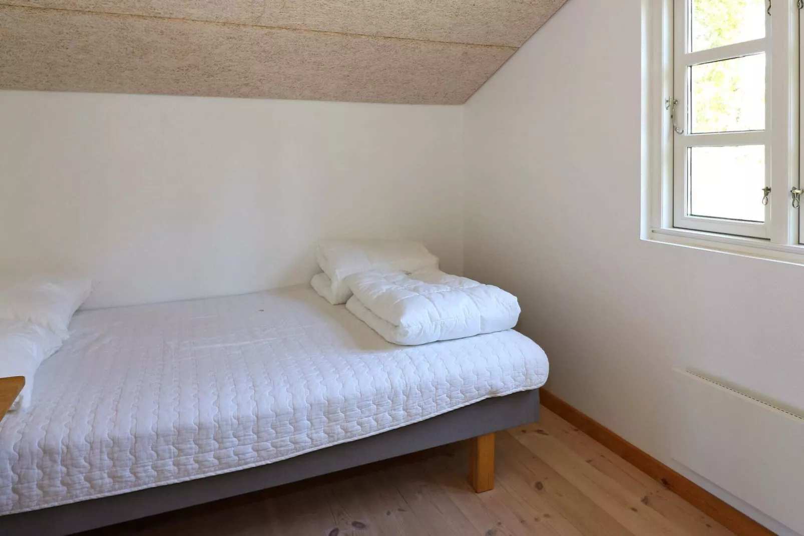 Fijn vakantiehuis in Hadsund nabij de zee-Binnen