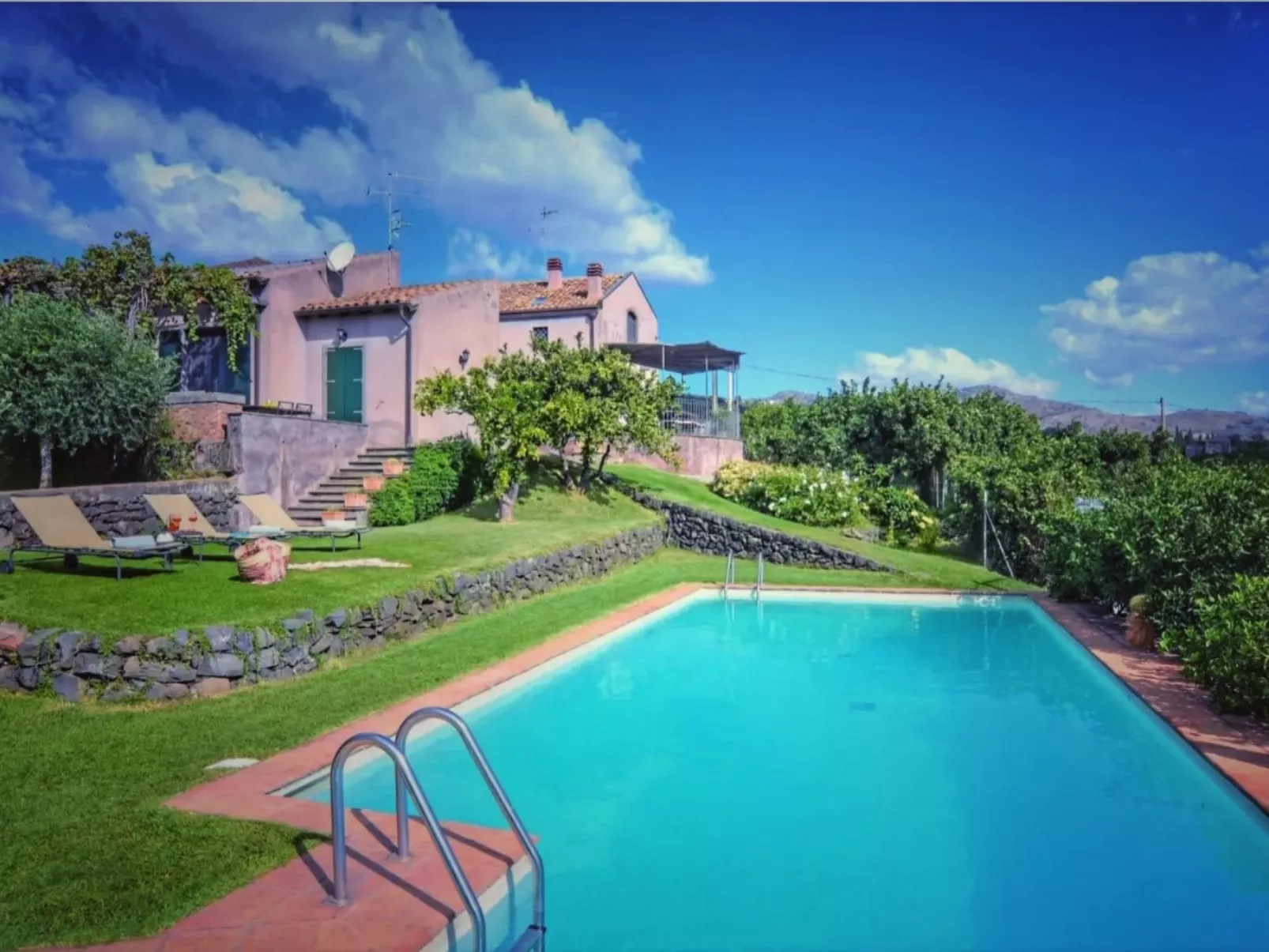 Ferienvilla 'Borgo degli Aranci-Image-tags.info