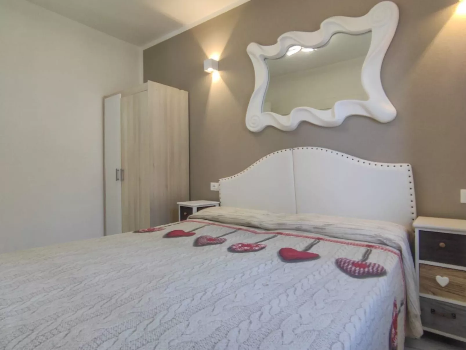 Wohnung "Villa Miami" mit Balkon im ersten Stock-Image-tags.info