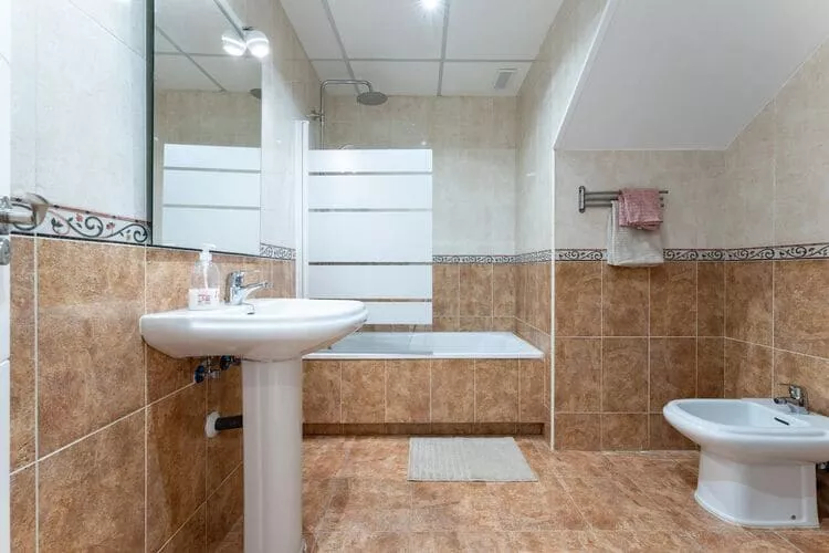CT 196 - Faro's Villa Horizonte - Benalmadena - Beach Golf & Pool-Badkamer