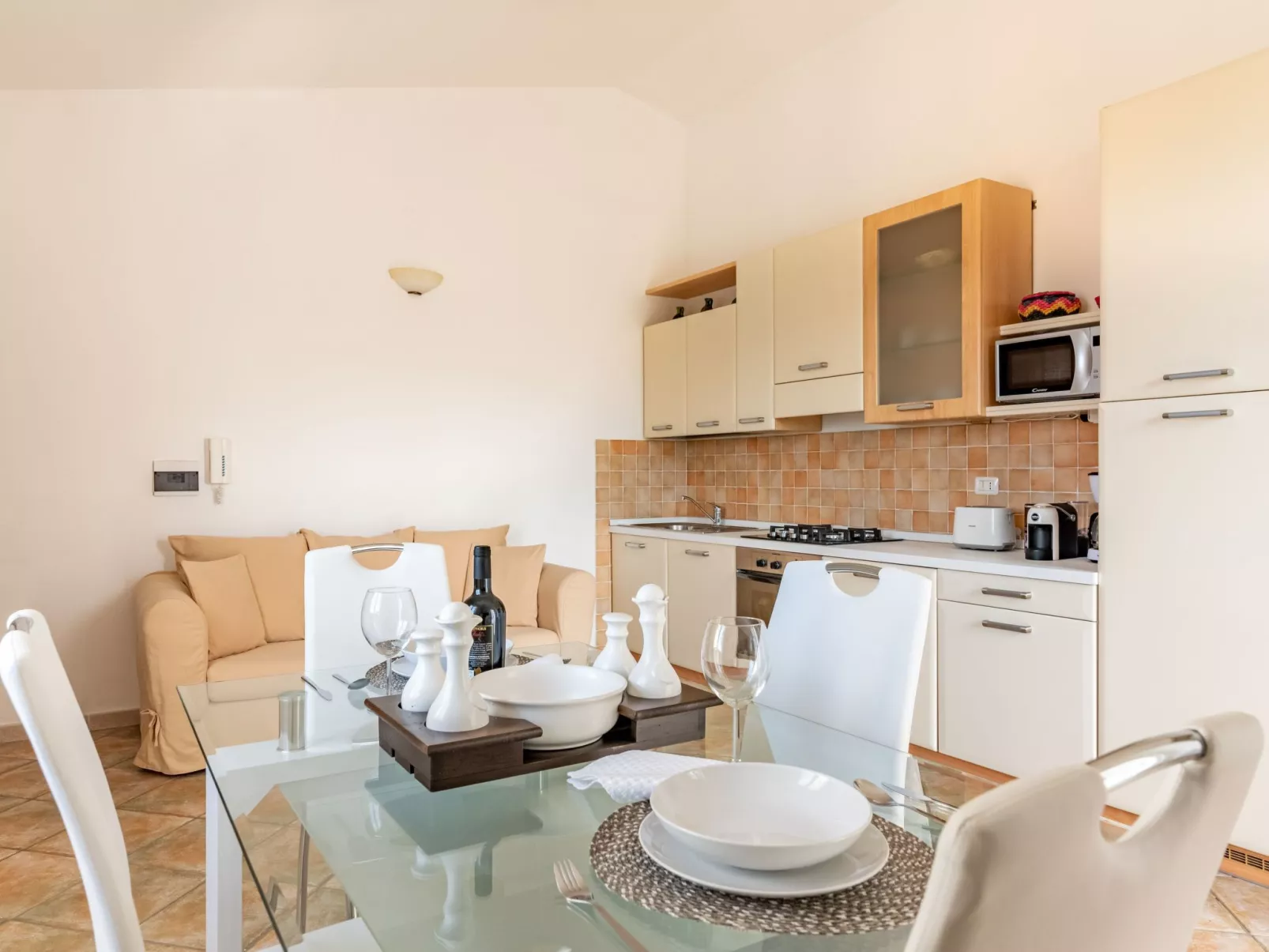 Chicke Pentawohnung-Binnen