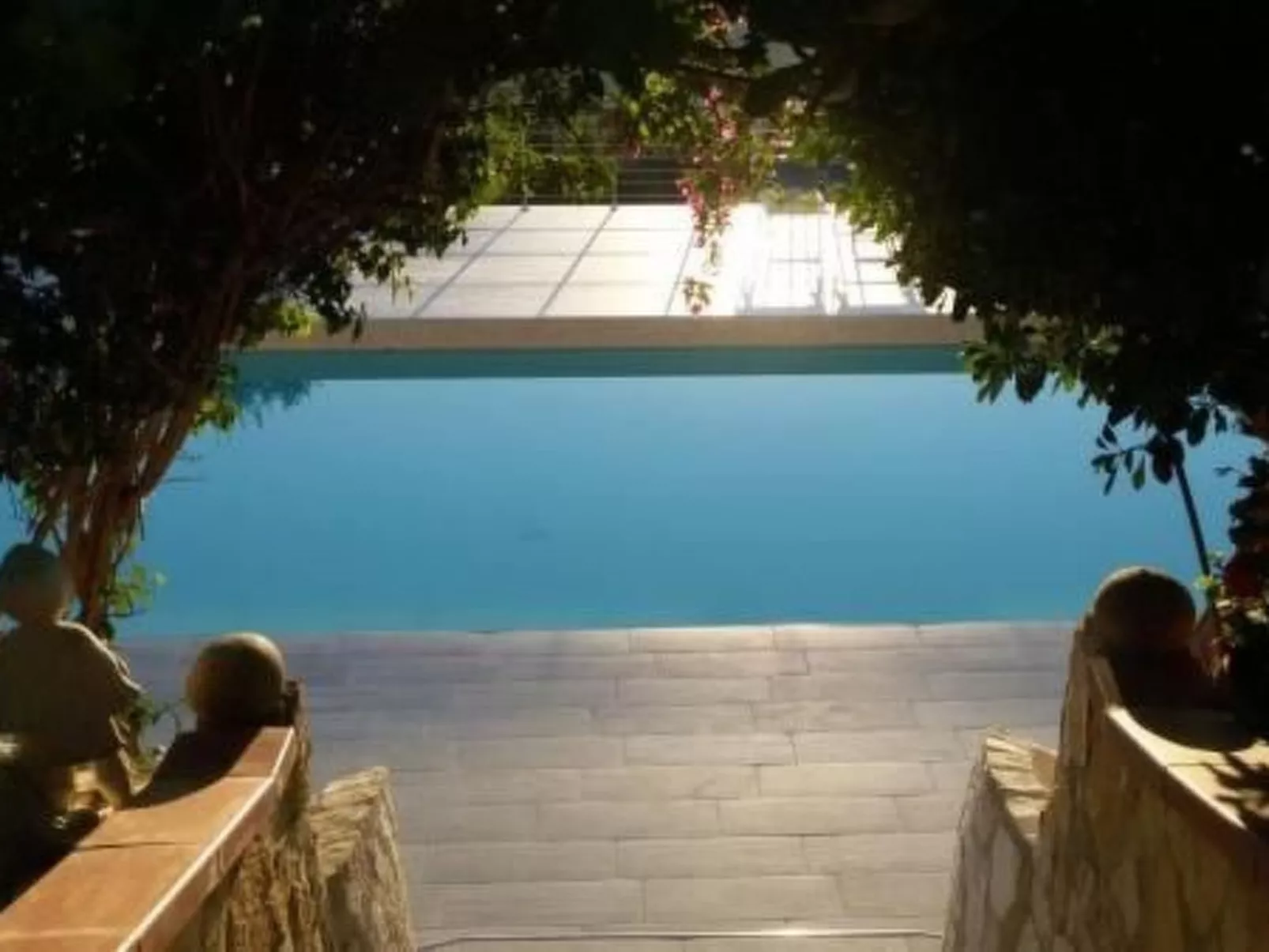 Brandneue Wohnung in Villa mit Schwimmbad-Image-tags.info