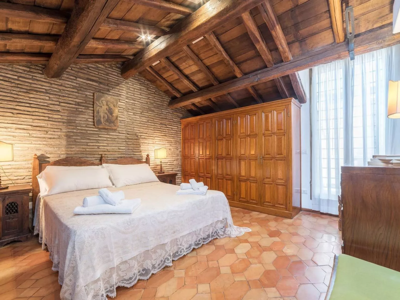 Ruhige Dächer im Herzen von Rom-Binnen