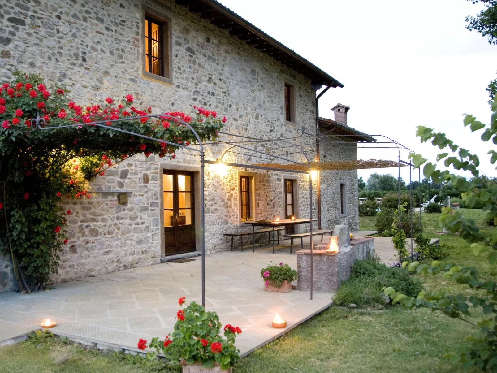 Villa Miby' Anwesen-Buiten