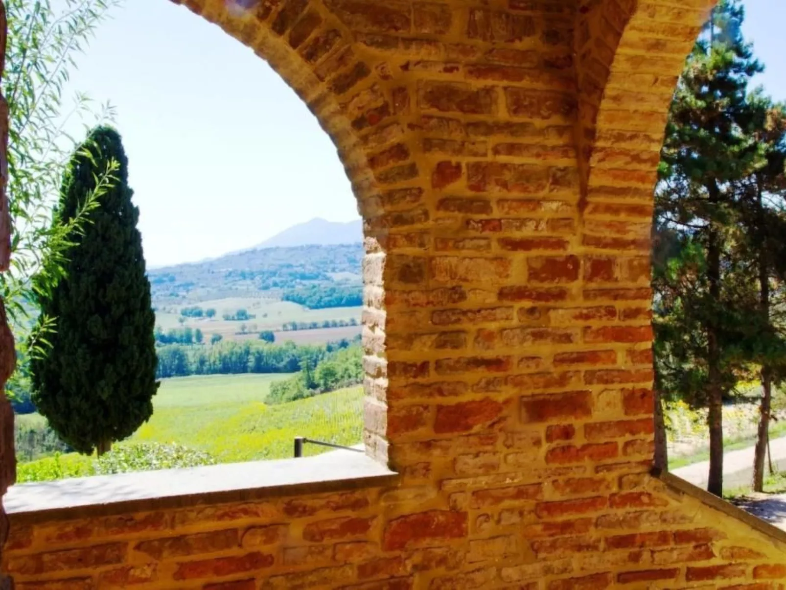 Toskana Poggio Cantarello-Image-tags.info