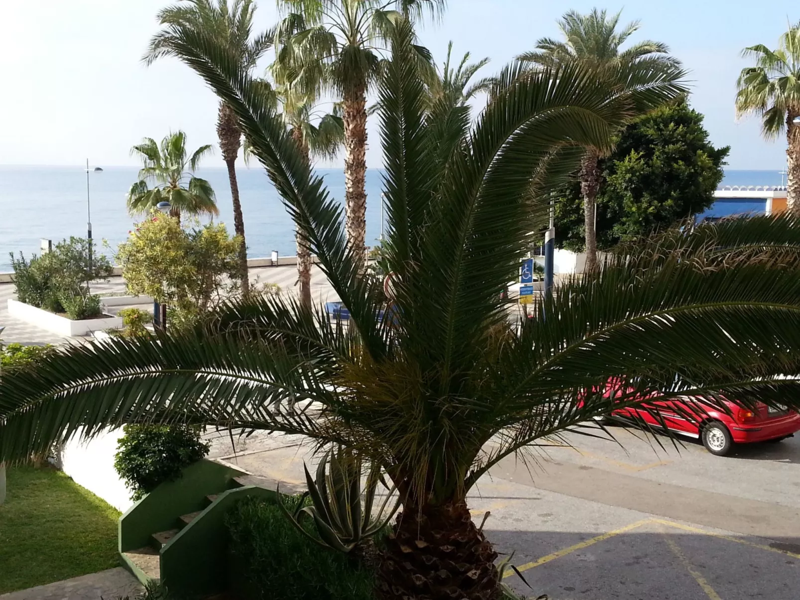 Gemütliche Wohnung in Torrox mit gemeinsamem Pool-Buiten