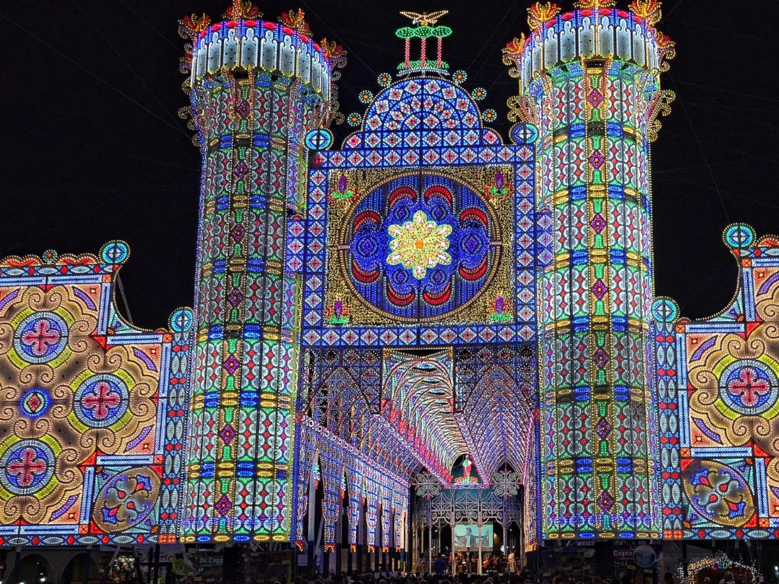 Weißes Haus im Salento-Image-tags.info