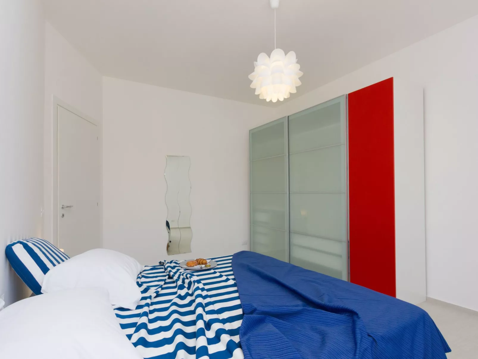 Talete, im Zentrum 40 m vom Strand entfernt-Image-tags.info