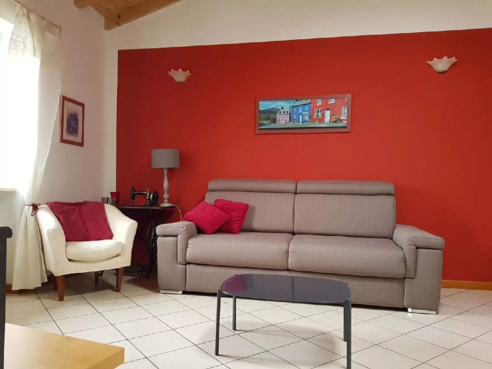 Appartement mit Blick auf das Wasser-Image-tags.info