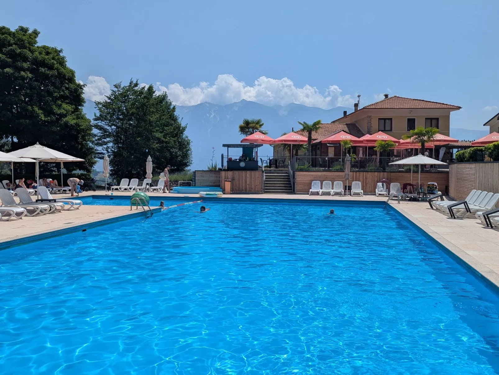 Oliveto Tignale-Buiten