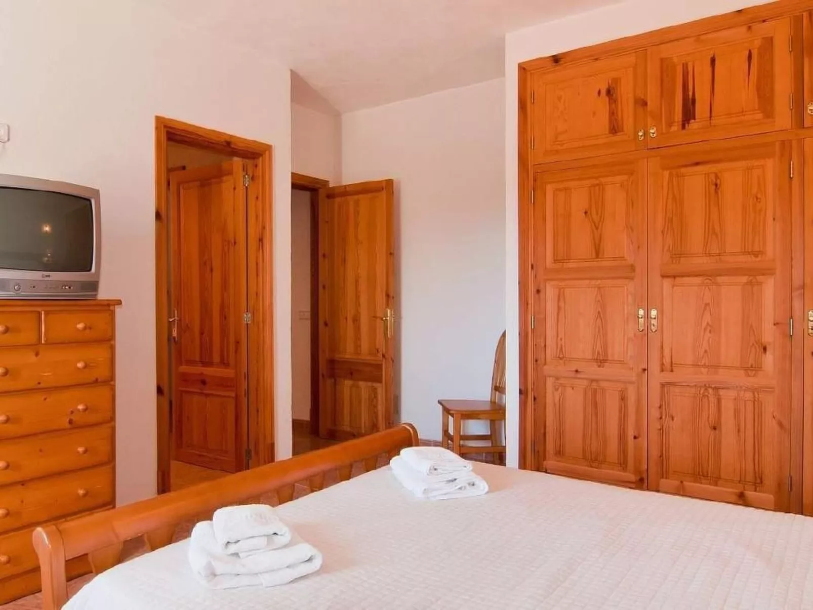 Finca Can Algarrobo-Image-tags.info