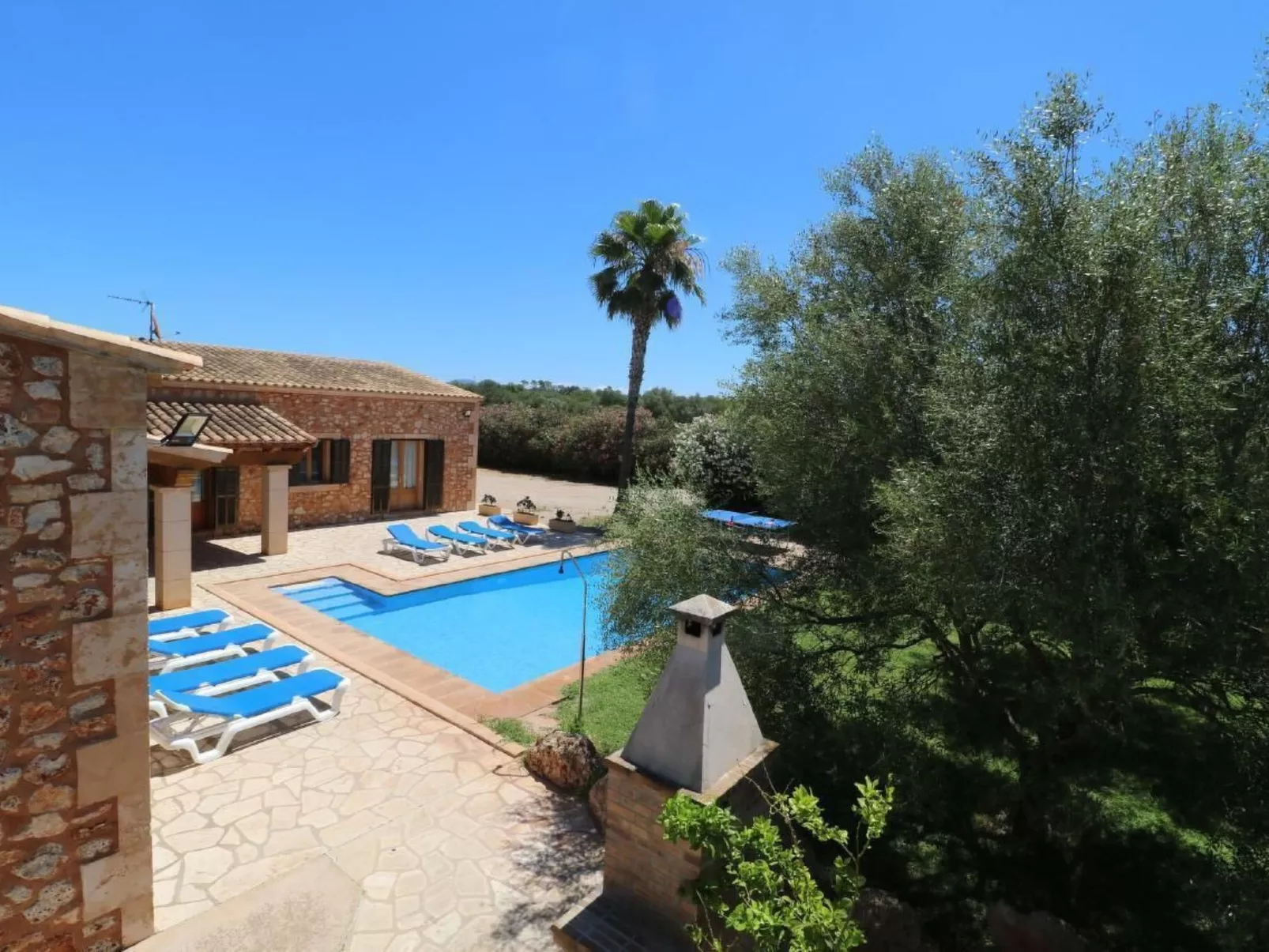 Finca Can Filadelfo-Binnen