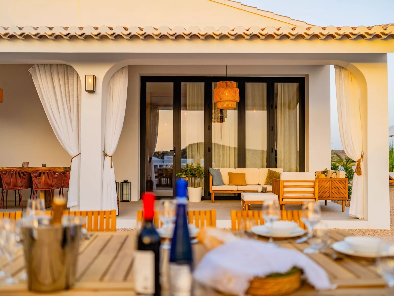 Luxuriöse Finca mit Pool, Spa und spektakulärer Aussicht-Binnen