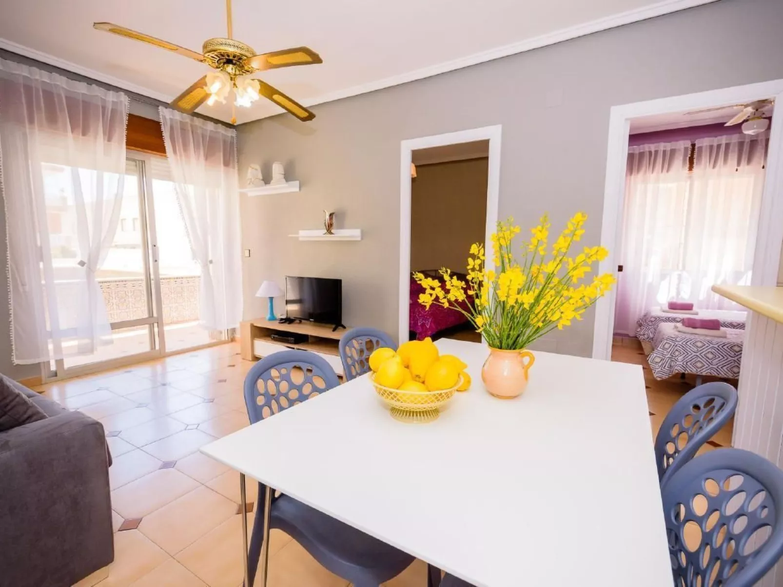 "Limonka" mit eigener Terrasse-Binnen