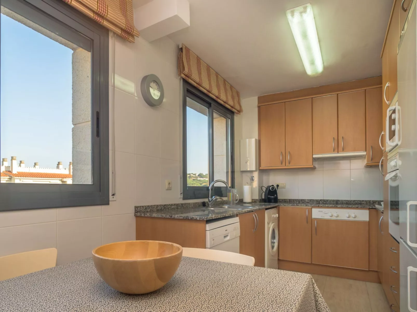 Costabravaforrent Balcó 7, mit gemeinschaftlichem Schwimmbad-Binnen