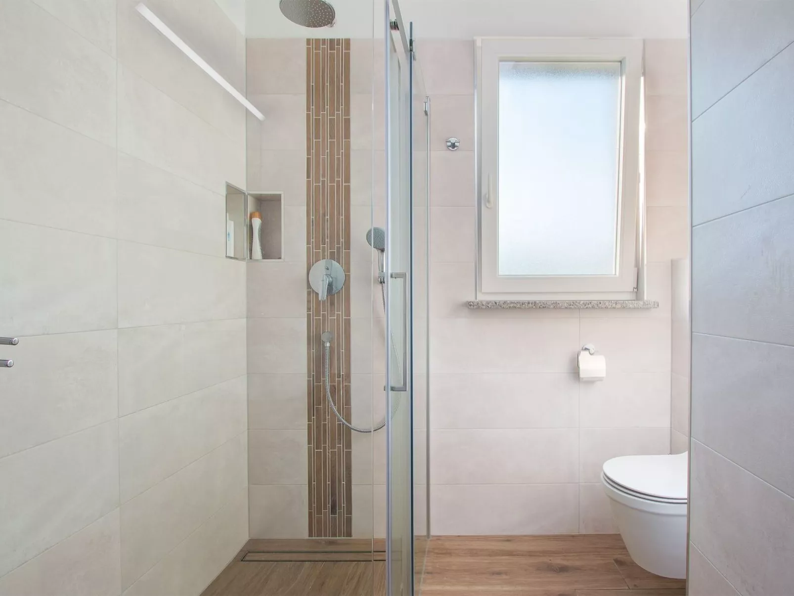 In Pomer mit Parkplatz-Image-tags.info