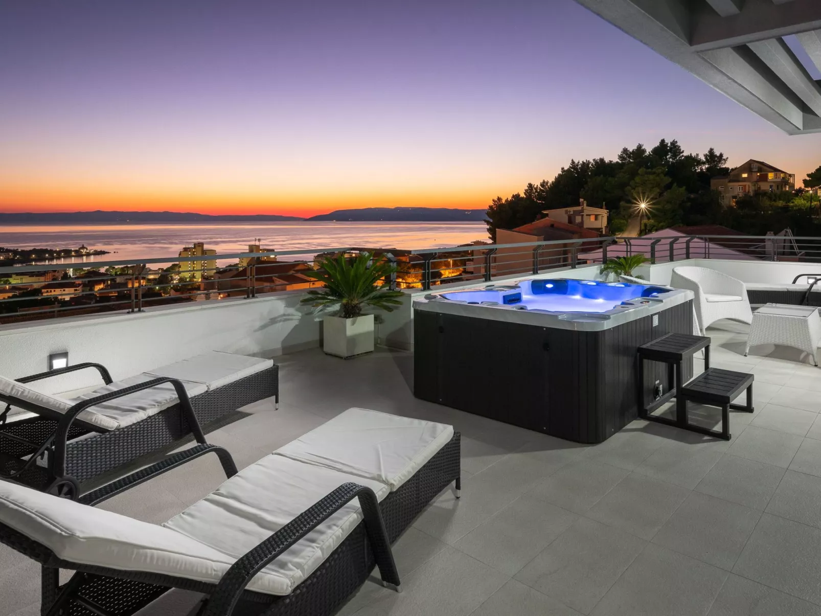 "Villa Palladium" mit Whirlpool-Binnen