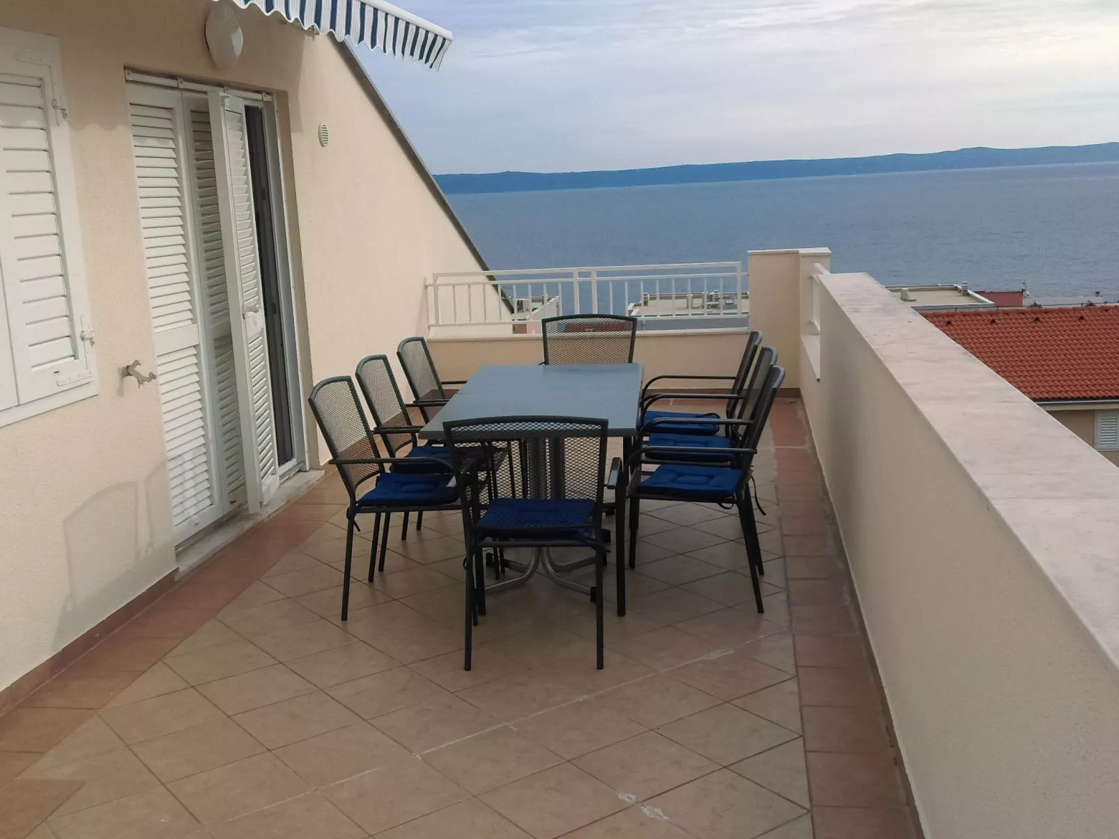 Wohnung mit Blick auf das Wasser