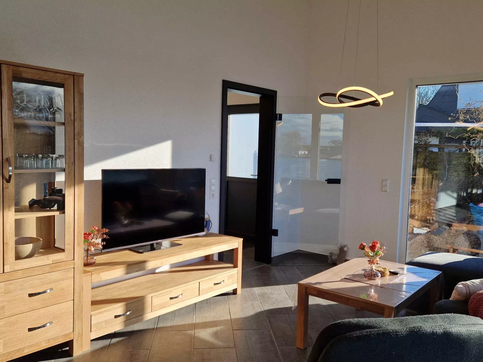 A 17 mit eigenem exklusivem Zugang zum Binnensee-Binnen