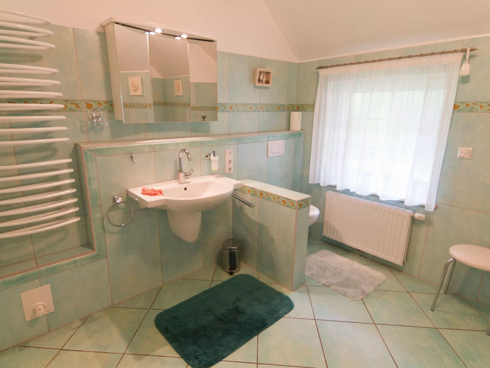 3255127-Image-tags.info