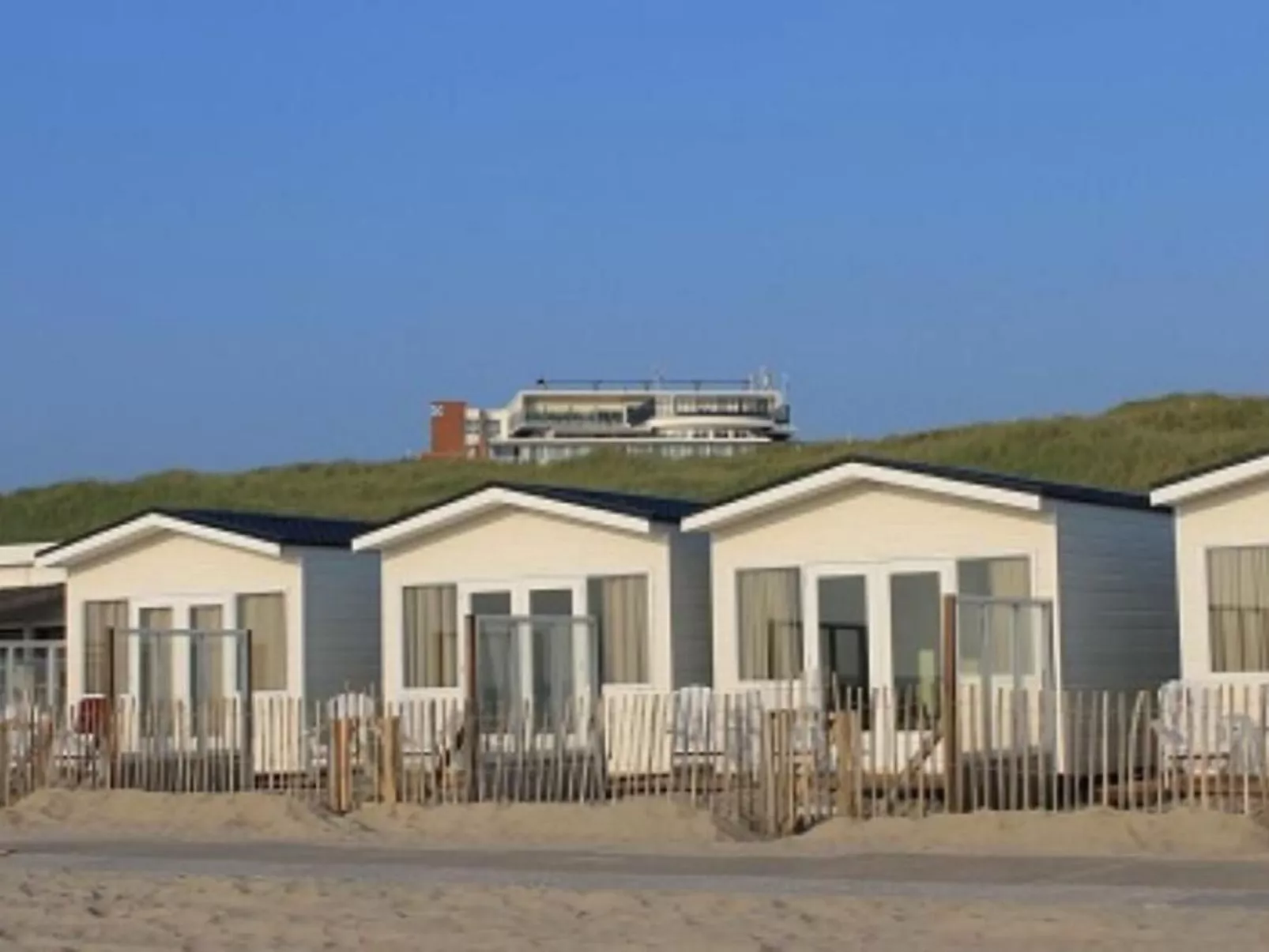 Strandhaus direkt am Meer-Buiten
