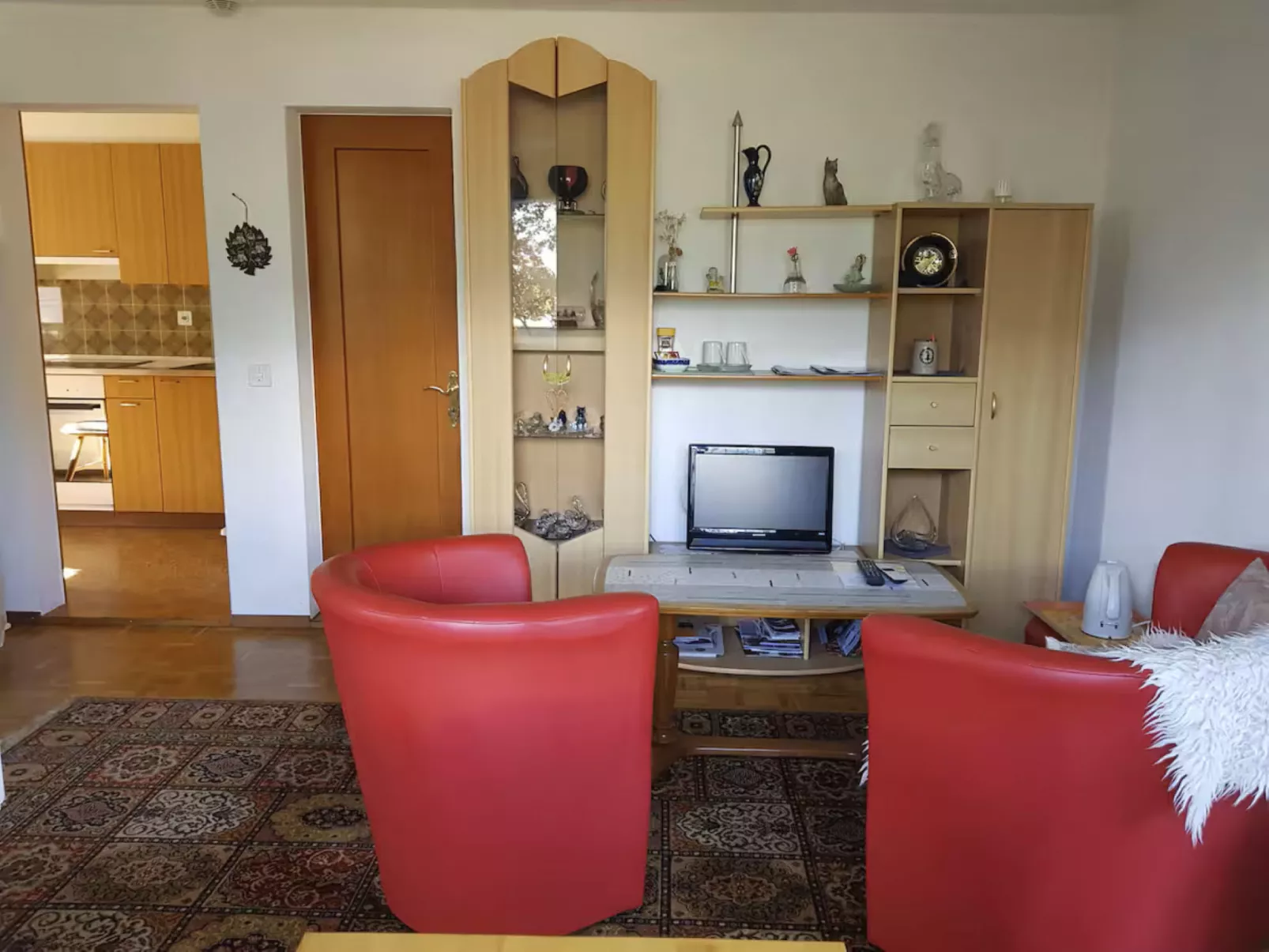 Charmantes Chalet Apartment mit Aussicht-Binnen