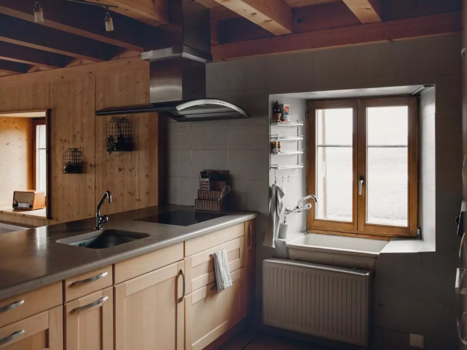 Wohnung in altem, renoviertem Bauernhaus-Binnen