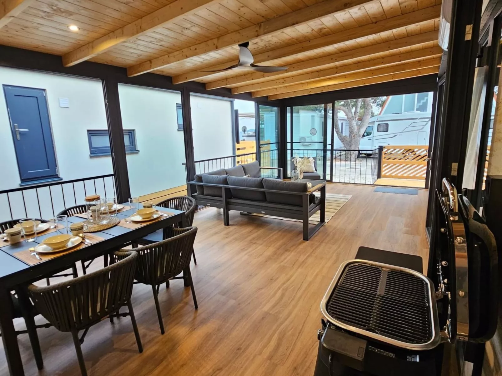 Silver Moon mit Klimaanlage-Binnen