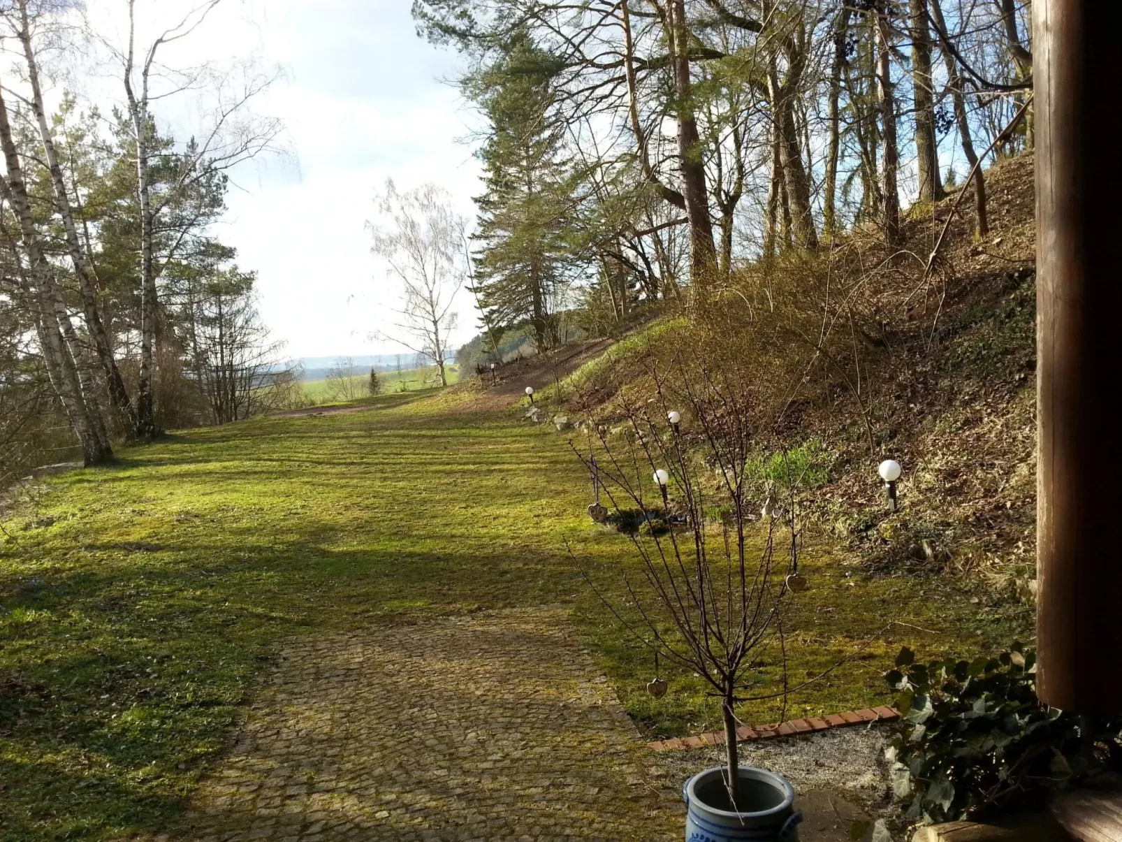 Finnisches Holzhaus-Buiten