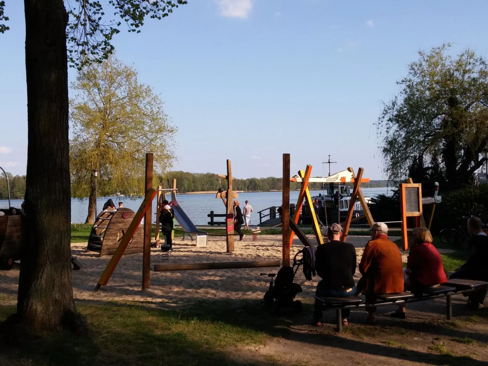 Appartement am See-Buiten