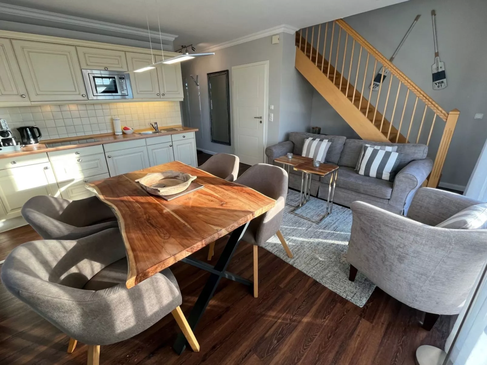 Wohnung mit Sonnenbalkon und Strandnähe-Binnen