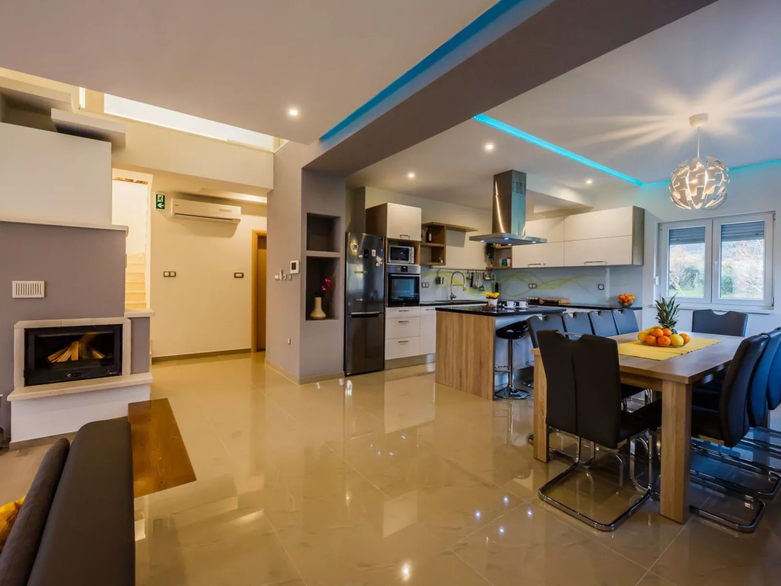 Villa Toni für 12 Personen in Kastel Stari-Binnen