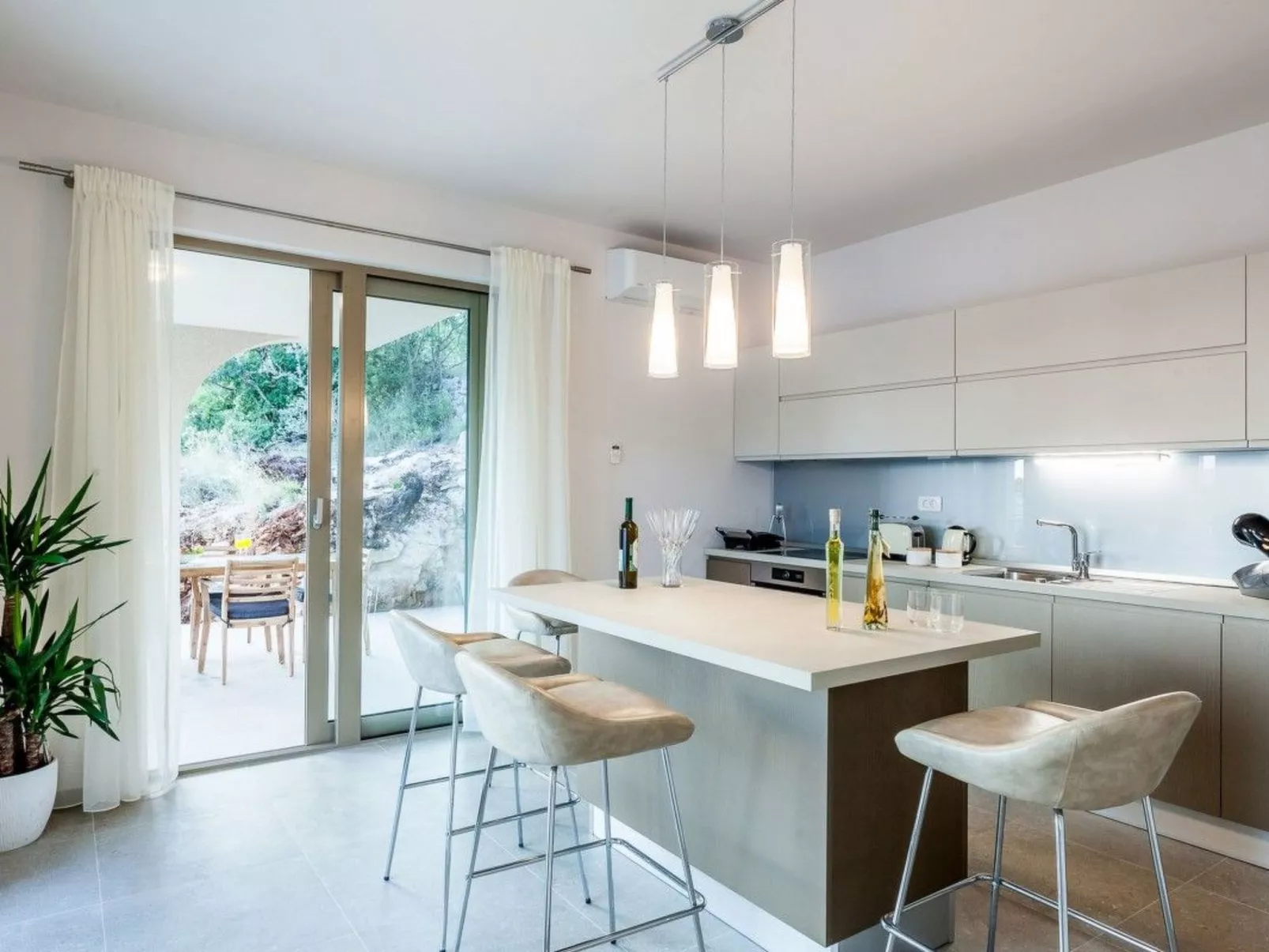 "vila Belveder" mit Infinity-Pool-Binnen