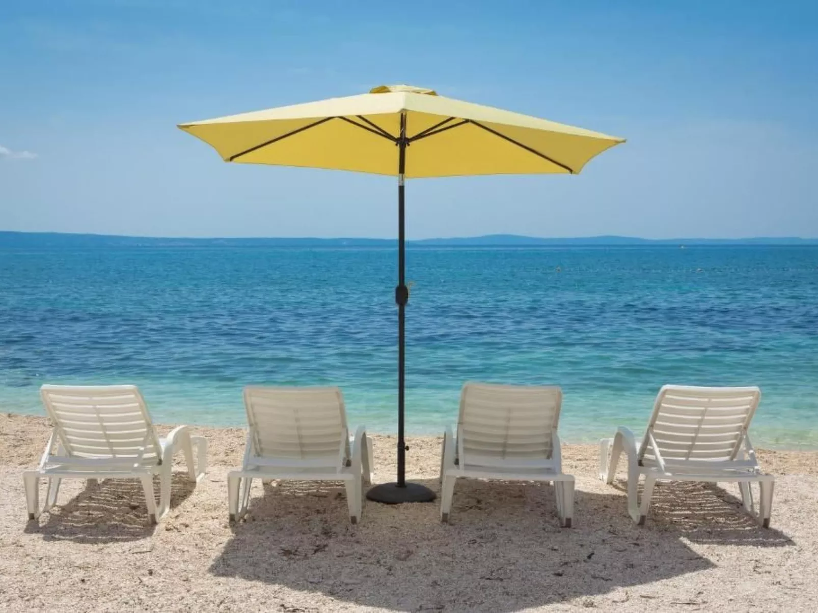 Epetium Beach Villa-Buiten