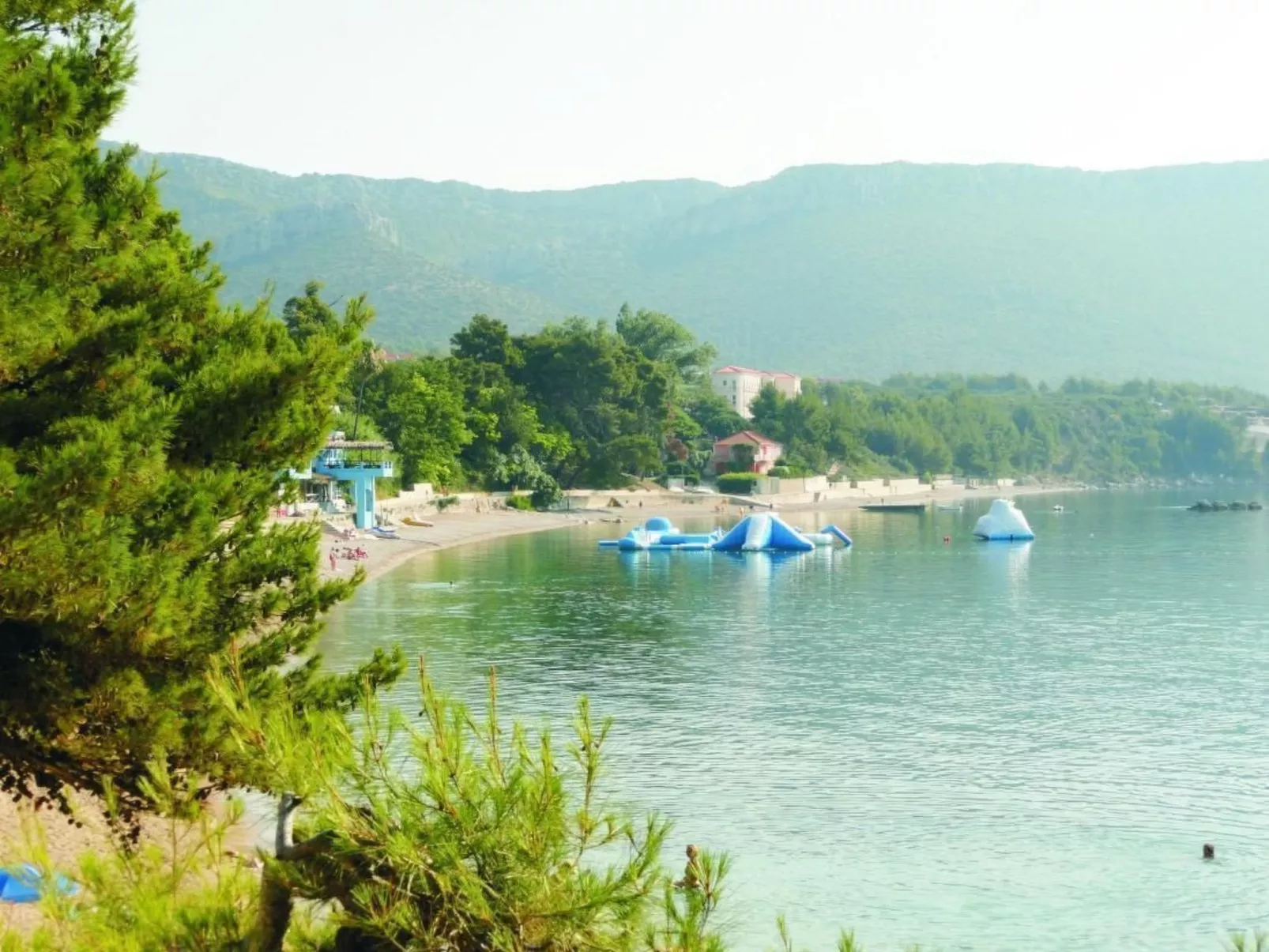 Karmen auf zwei Ebenen mit Garten-Buiten