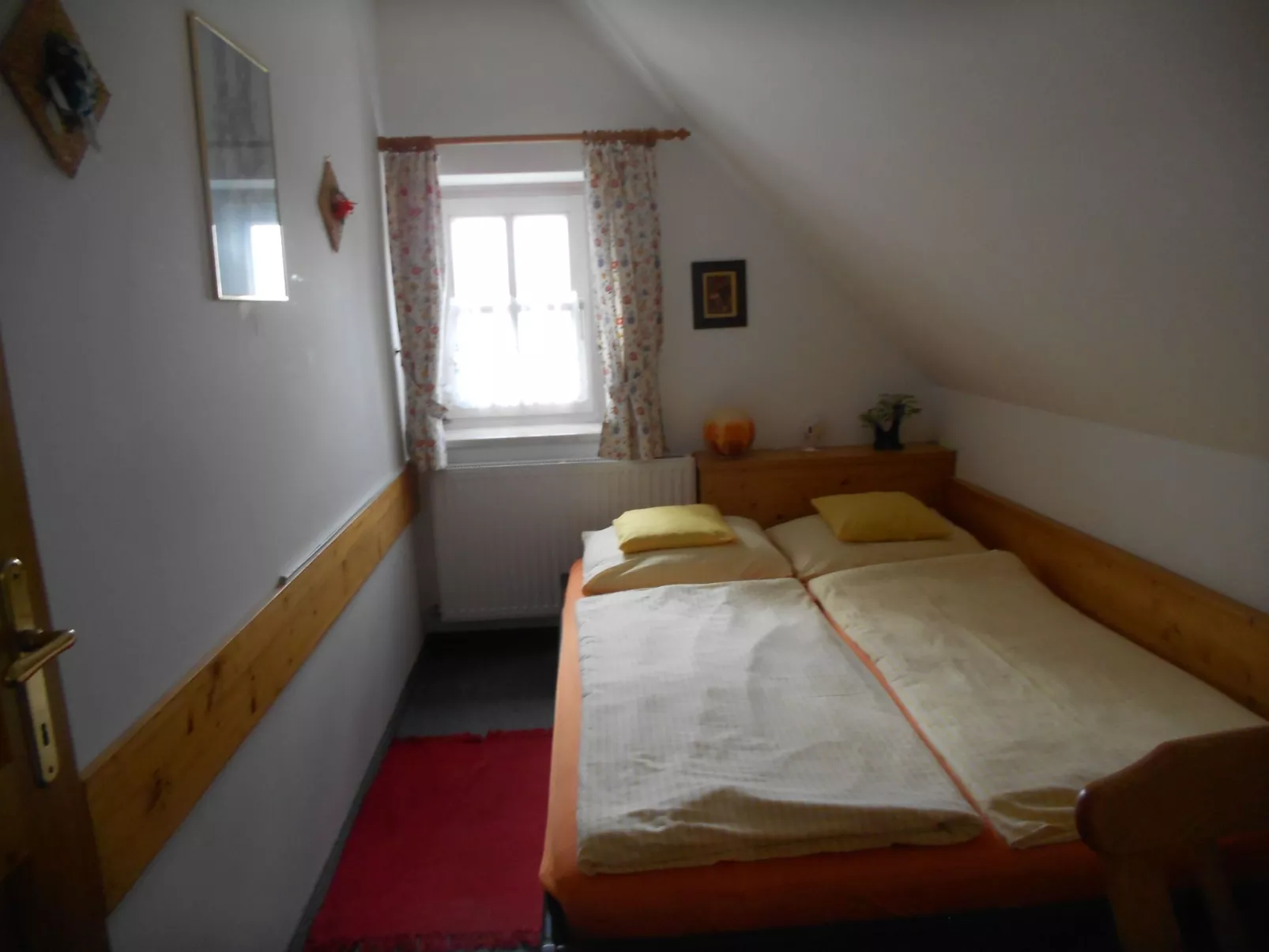 Mit Gemeinschaftspool und Terrasse-Binnen