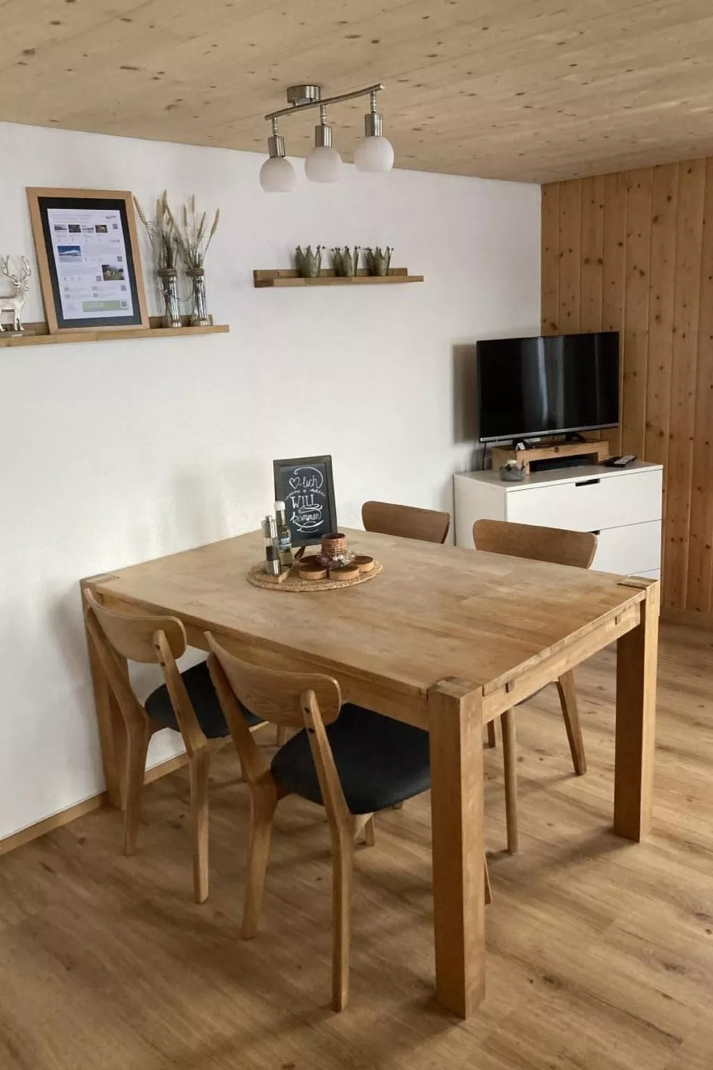 Wis (Stein)-Image-tags.info