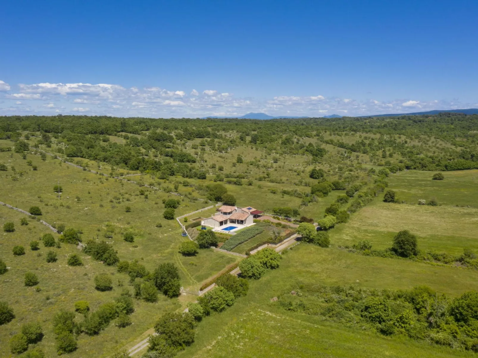 Heritage Villa Lilly-Image-tags.info